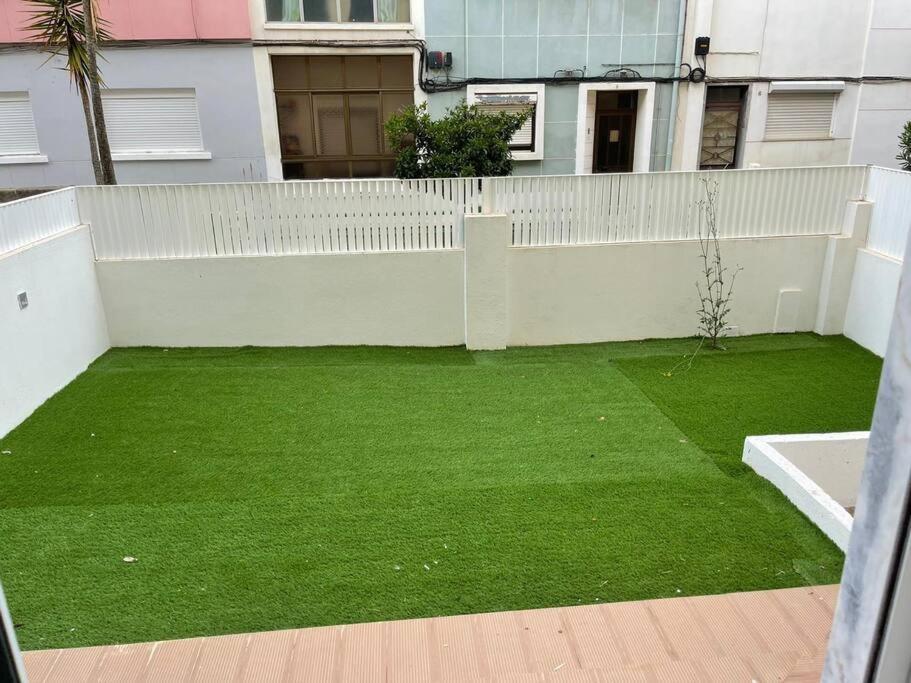 Lovely 2 Bedroom Apartment In South Lisbon Barreiro  Exterior photo